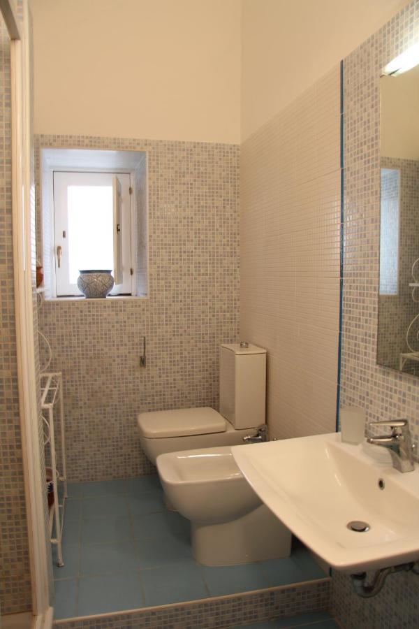 Casa Vacanza Icaros, Ortigia Hictoric Center, 200 Mt From The Beach Siraküza Dış mekan fotoğraf