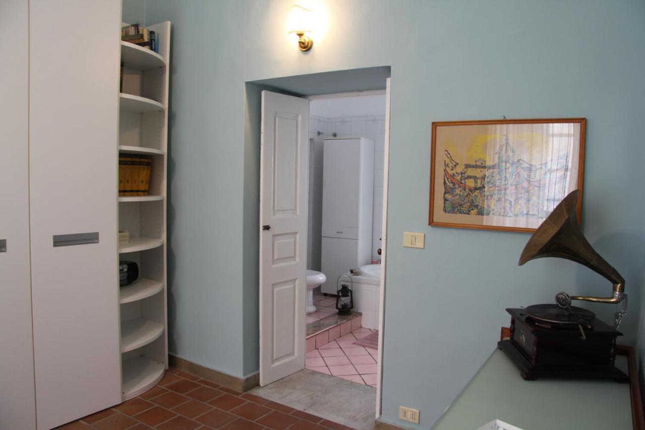Casa Vacanza Icaros, Ortigia Hictoric Center, 200 Mt From The Beach Siraküza Dış mekan fotoğraf