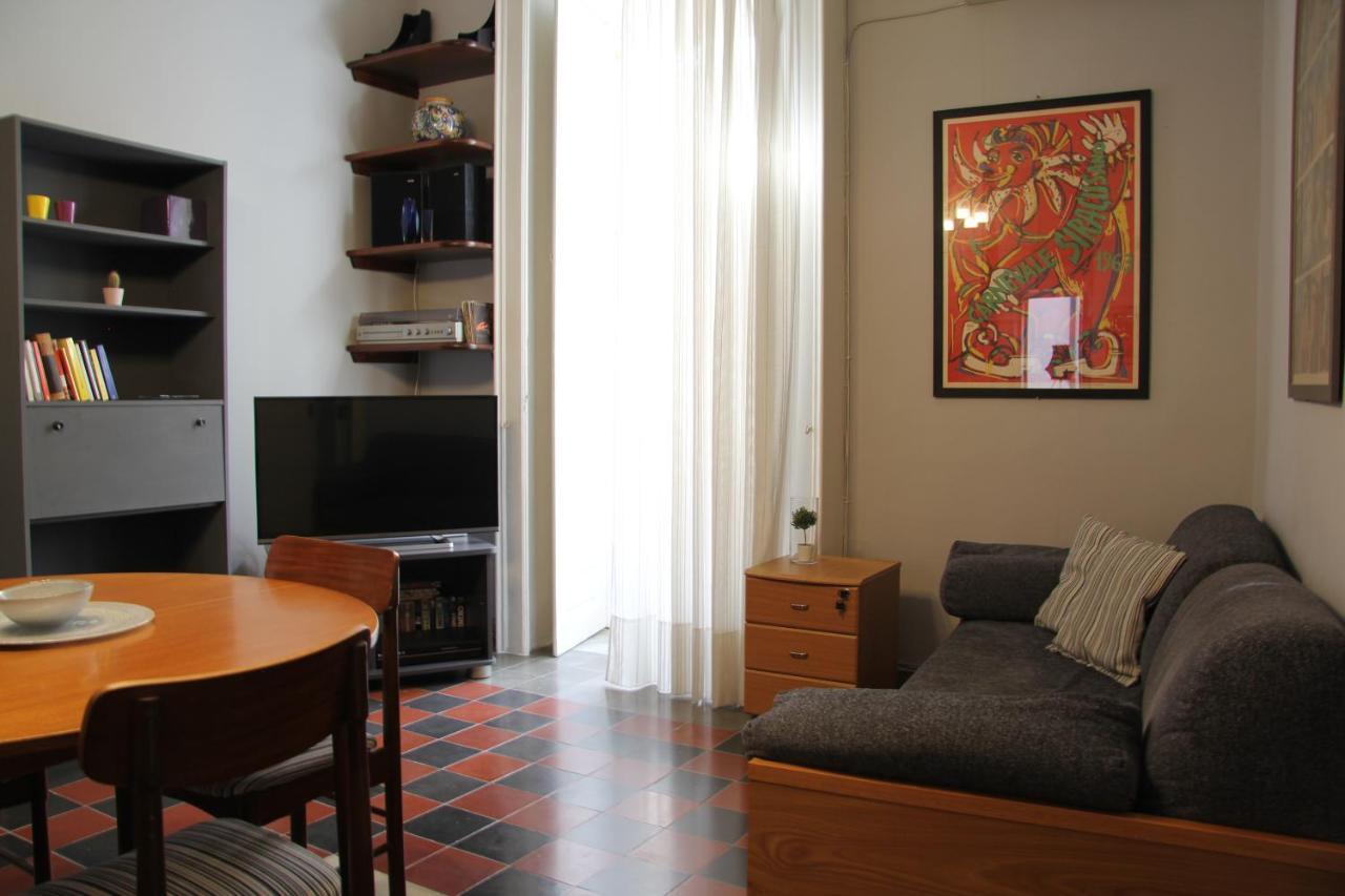 Casa Vacanza Icaros, Ortigia Hictoric Center, 200 Mt From The Beach Siraküza Dış mekan fotoğraf